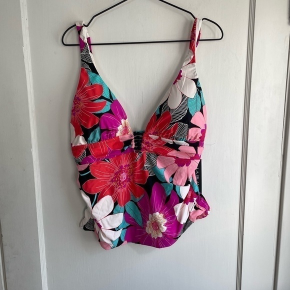 New! La Blanca Over the Shoulder‎ Knot Swim Tankini - Picture 3 of 8